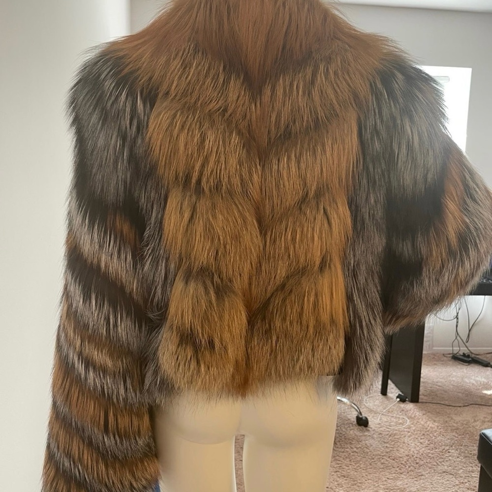 Red and Silver Fox fur jacket - Picture 5 of 8